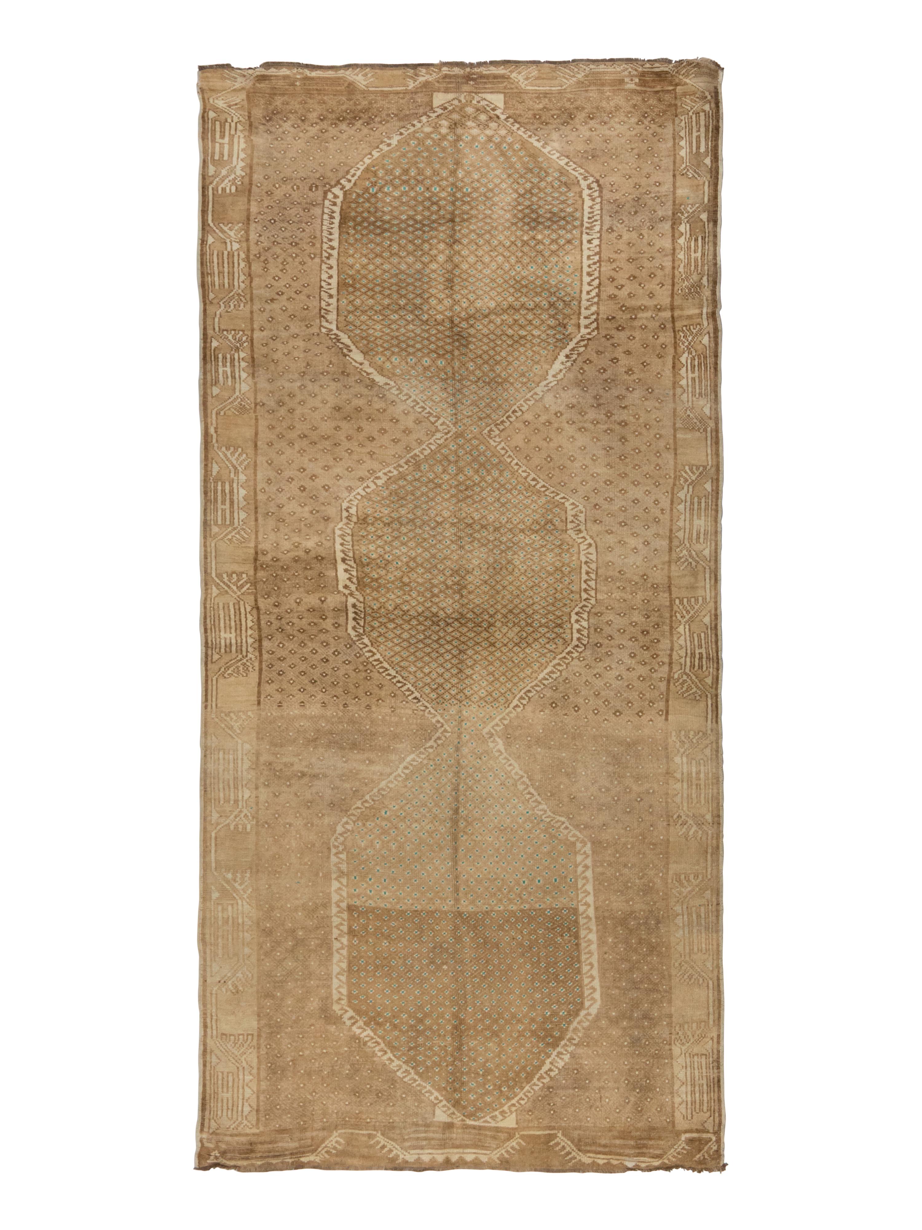 An Oushak Rug