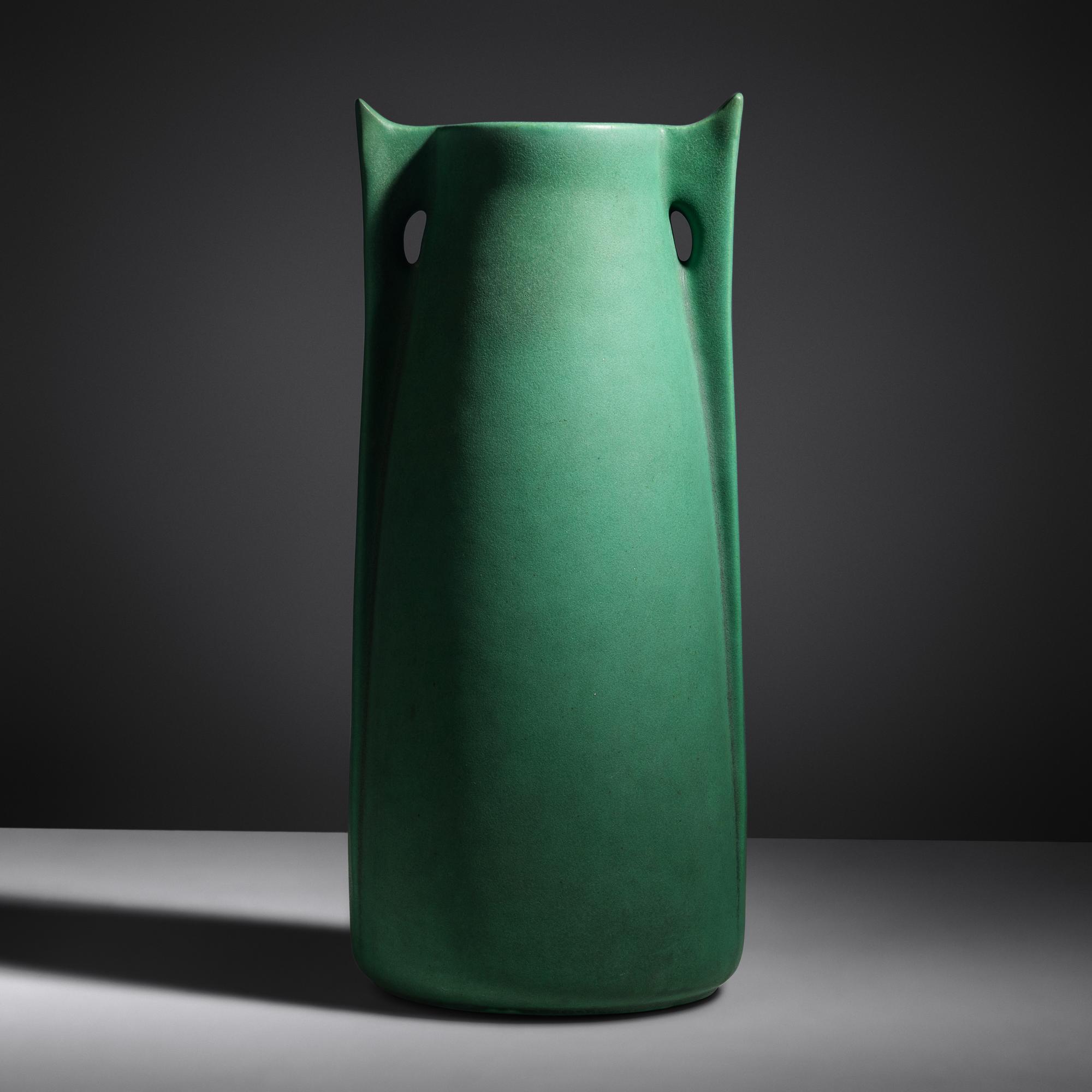 Vase, model 266, c. 1910 Teco, USA