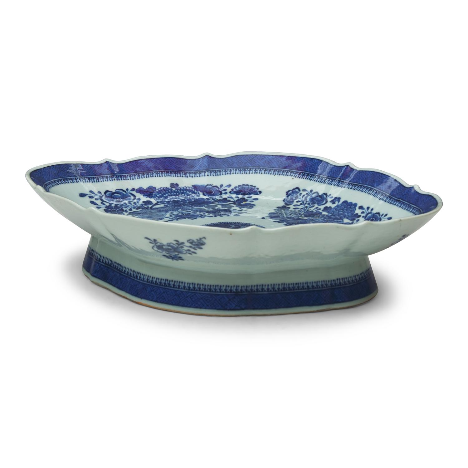 A Chinese Export Porcelain Fitzhugh Footed Compote