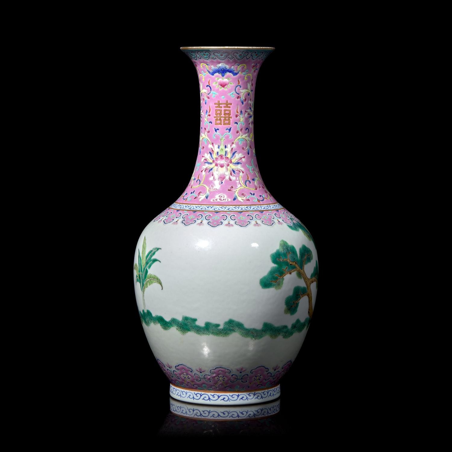 A Chinese Famille Rose Porcelain 'Boys' Vase 粉彩嬰戲賞瓶