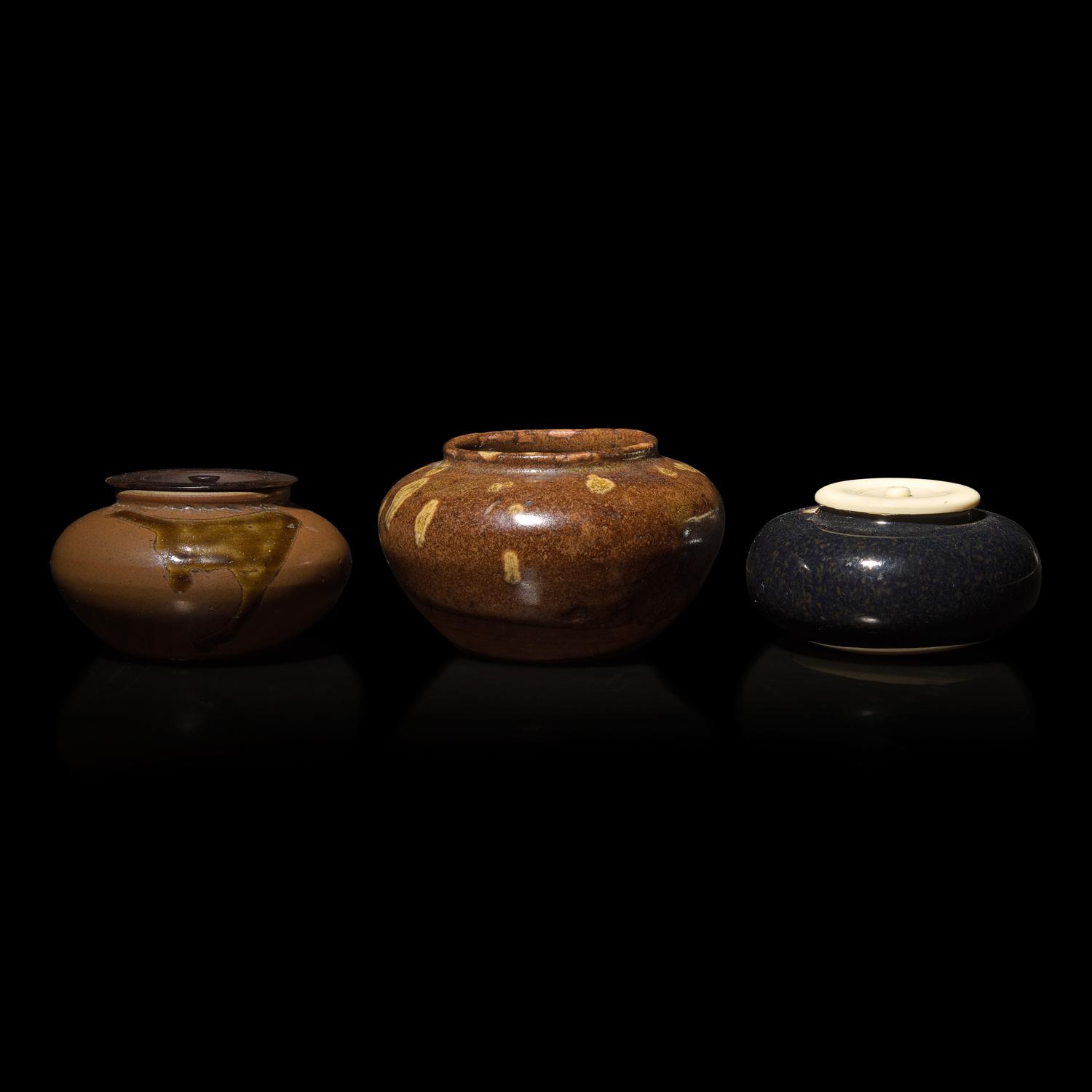 Three Japanese Compressed Globular Tea Caddies, Chaire , 17th/18th Century and Later