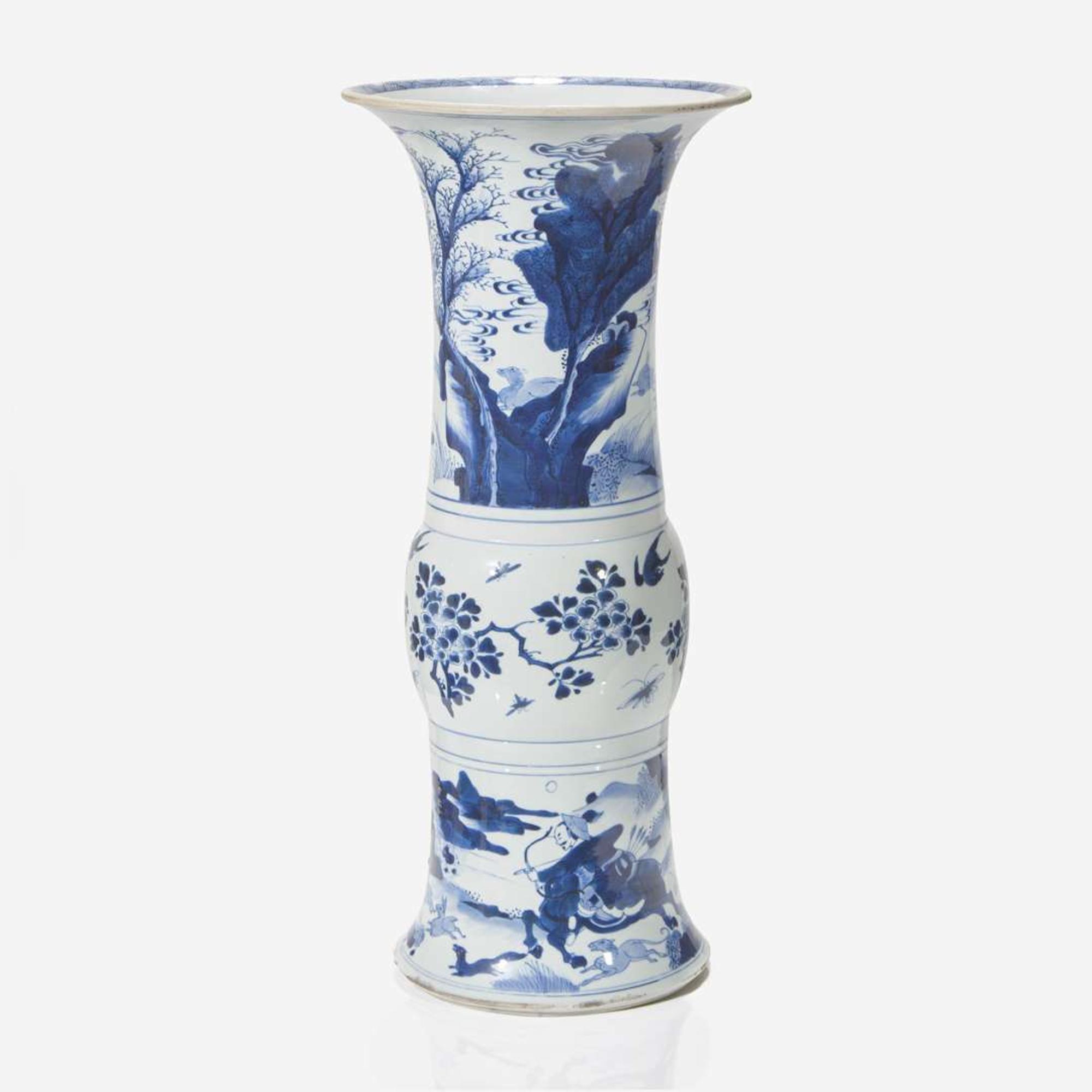 A Chinese blue and white porcelain Gu-form "Hunters" beaker vase 青花狩獵圖花觚 Kangxi period ? ??