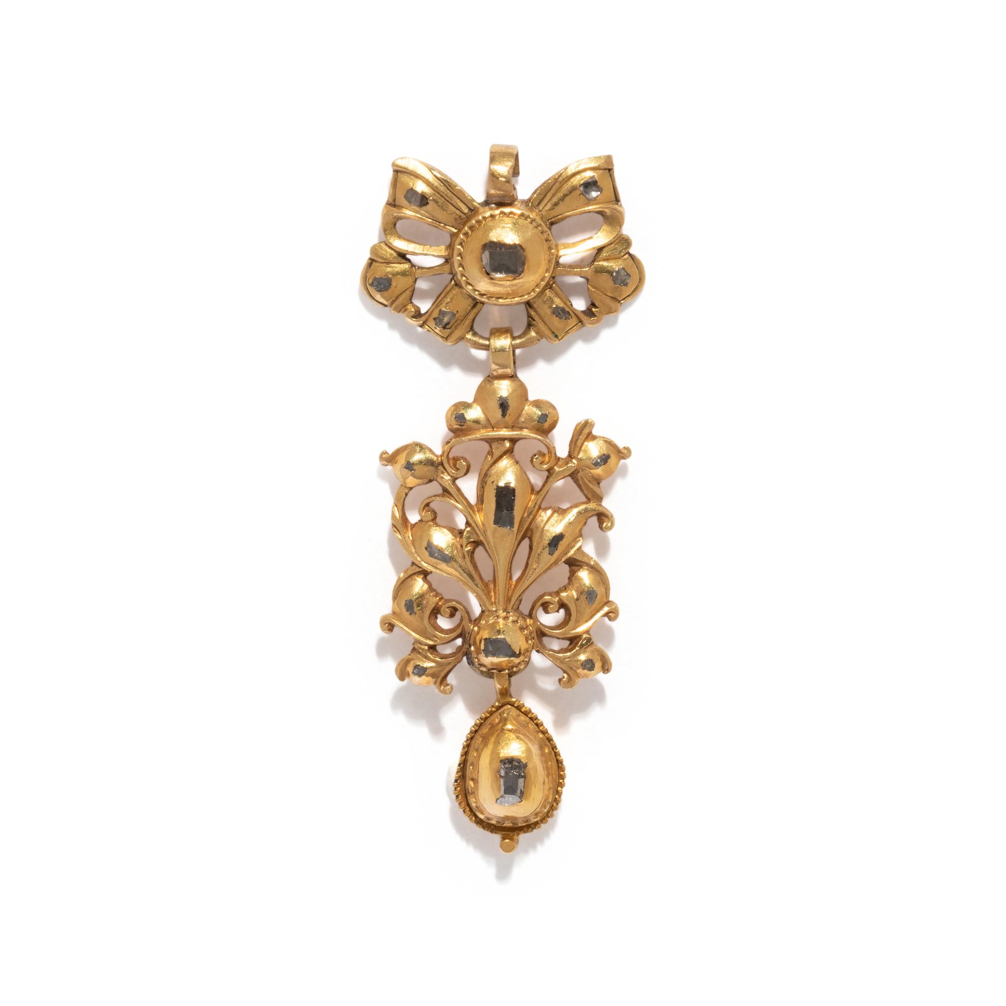 ANTIQUE, YELLOW GOLD AND DIAMOND PENDANT