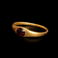 A Roman Gold and Garnet Finger Ring