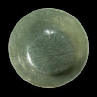 A Chinese Celadon Jade 'Dragon' Bowl, 20th Century 近代 青玉刻龍紋碗