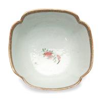 Nine Chinese Export Porcelain Famille Rose and Rose Medallion Articles