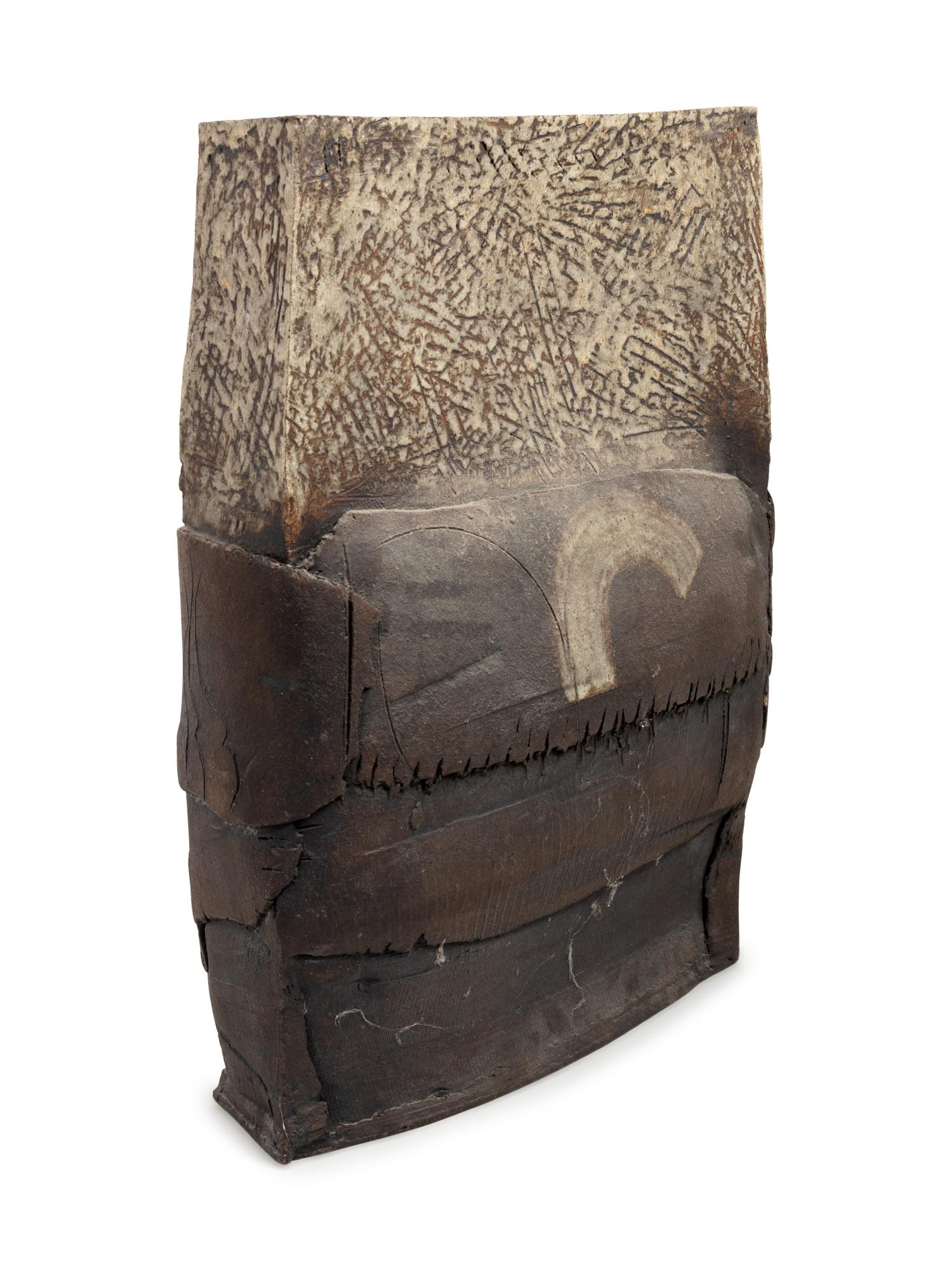 Monumental Vessel