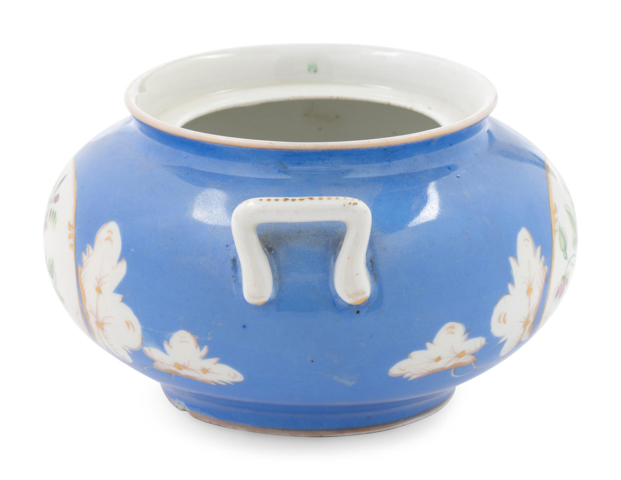 A Gardner Porcelain Sugar Bowl