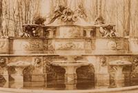 A group of four photographs ( Tuileries - Coureuse par Coustou, 1907; Grand Trianon / Le Buffet , 1902; Meudon - ancien château , 1902; Parc de Sceaux , 1925)