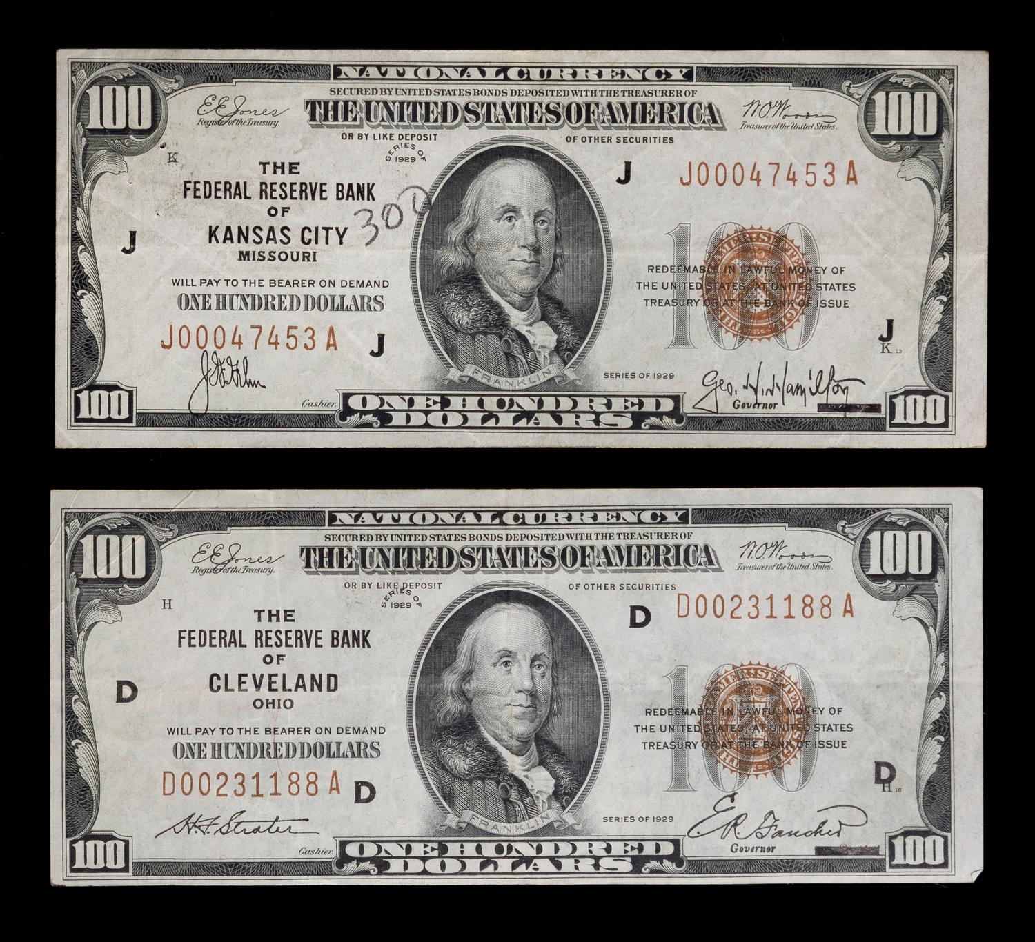 Two United States 1929 $100 Federal Reserve Bank Notes