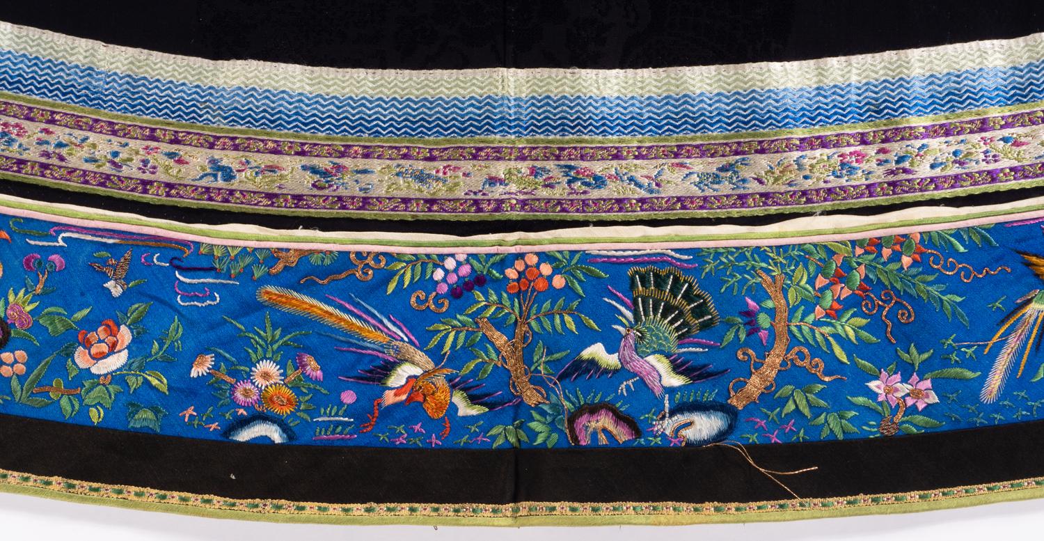A Chinese Silk Embroidered Ladies' Jacket