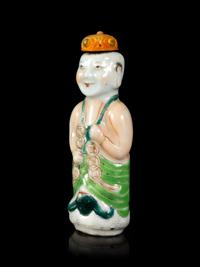 A Famille Rose Porcelain Figural-Form Snuff Bottle