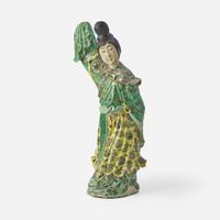 A large Chinese famille verte-decorated porcelain figure of a dancing meiren 素三彩大瓷塑美人 Late 19th to early 20th century ???????????