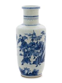A Chinese Blue and White Porcelain Rouleau Vase