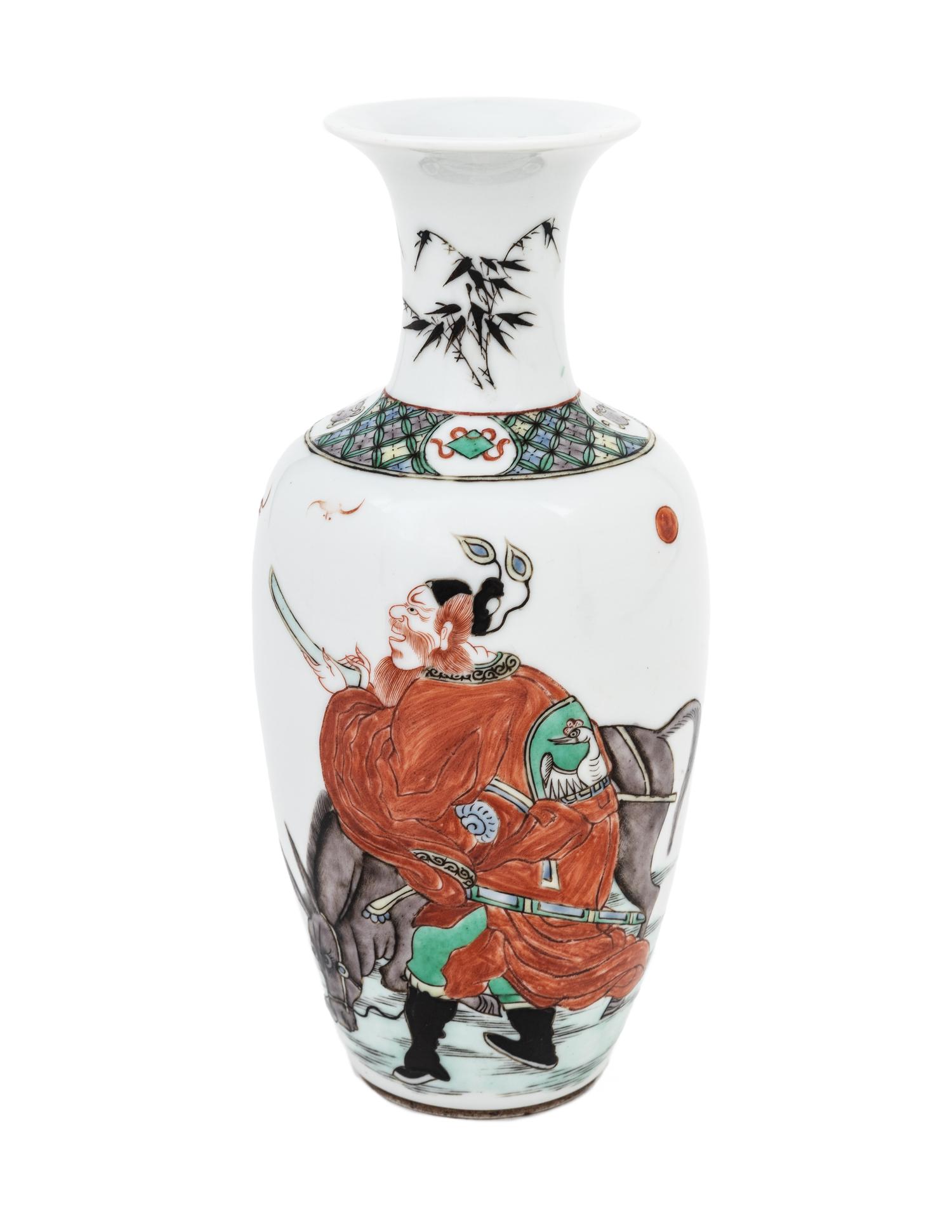A Chinese Famille Verte Porcelain Vase