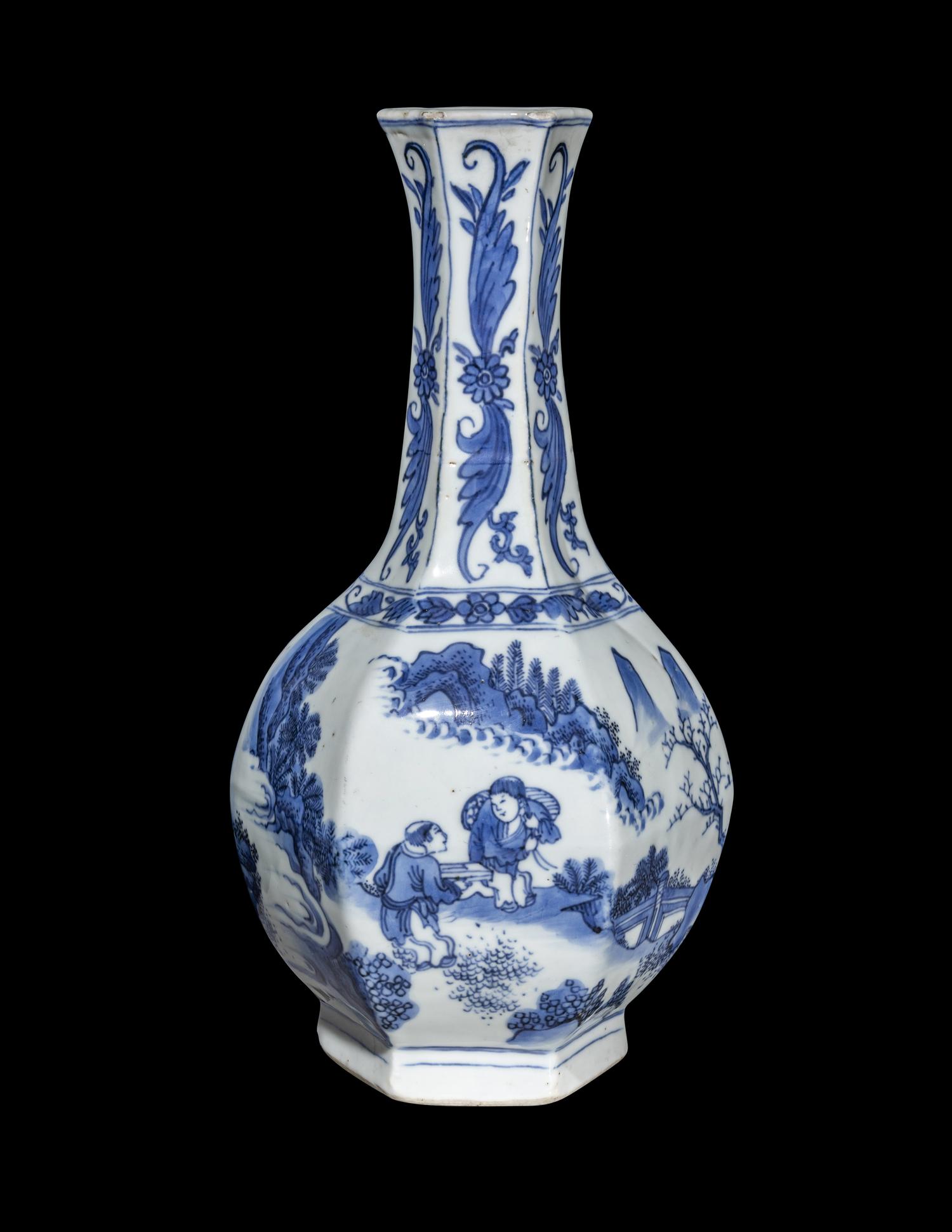 A Chinese Blue and White Porcelain Hexagonal Vase