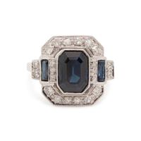 SAPPHIRE AND DIAMOND RING