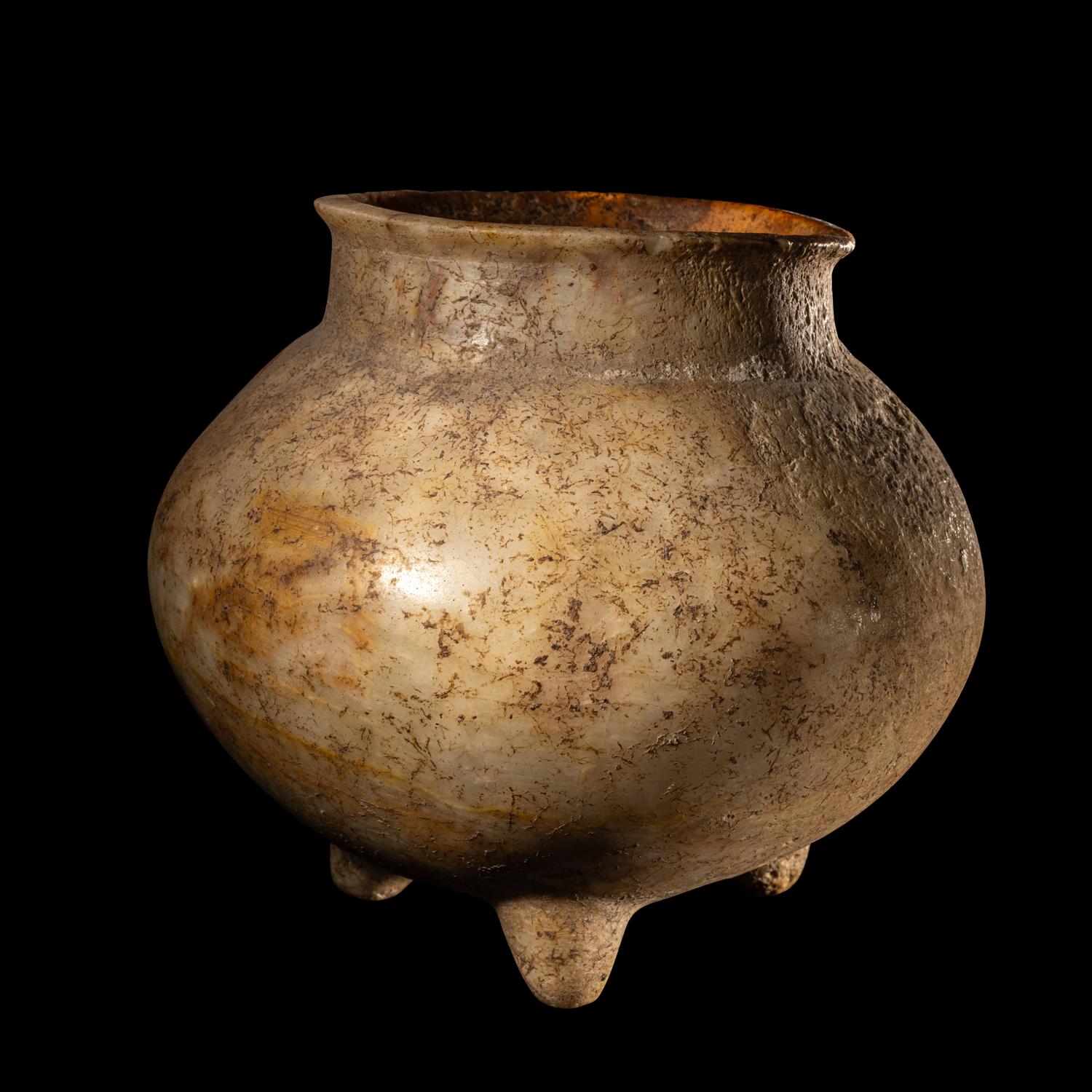 A Mixtec Onyx Tripod Bowl