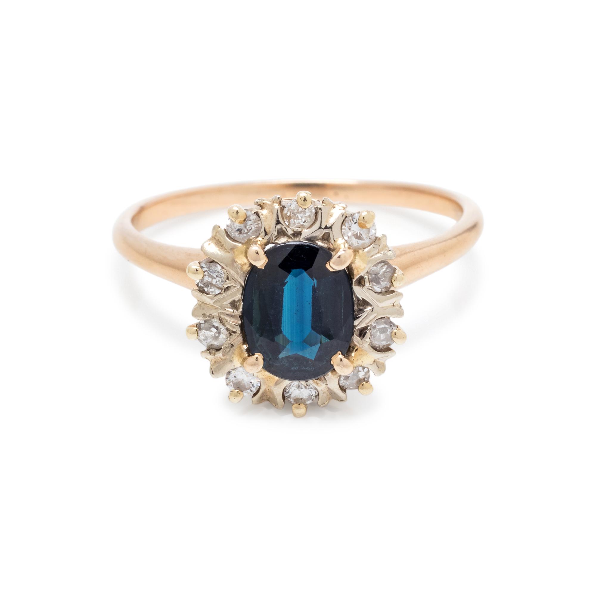 SAPPHIRE AND DIAMOND RING