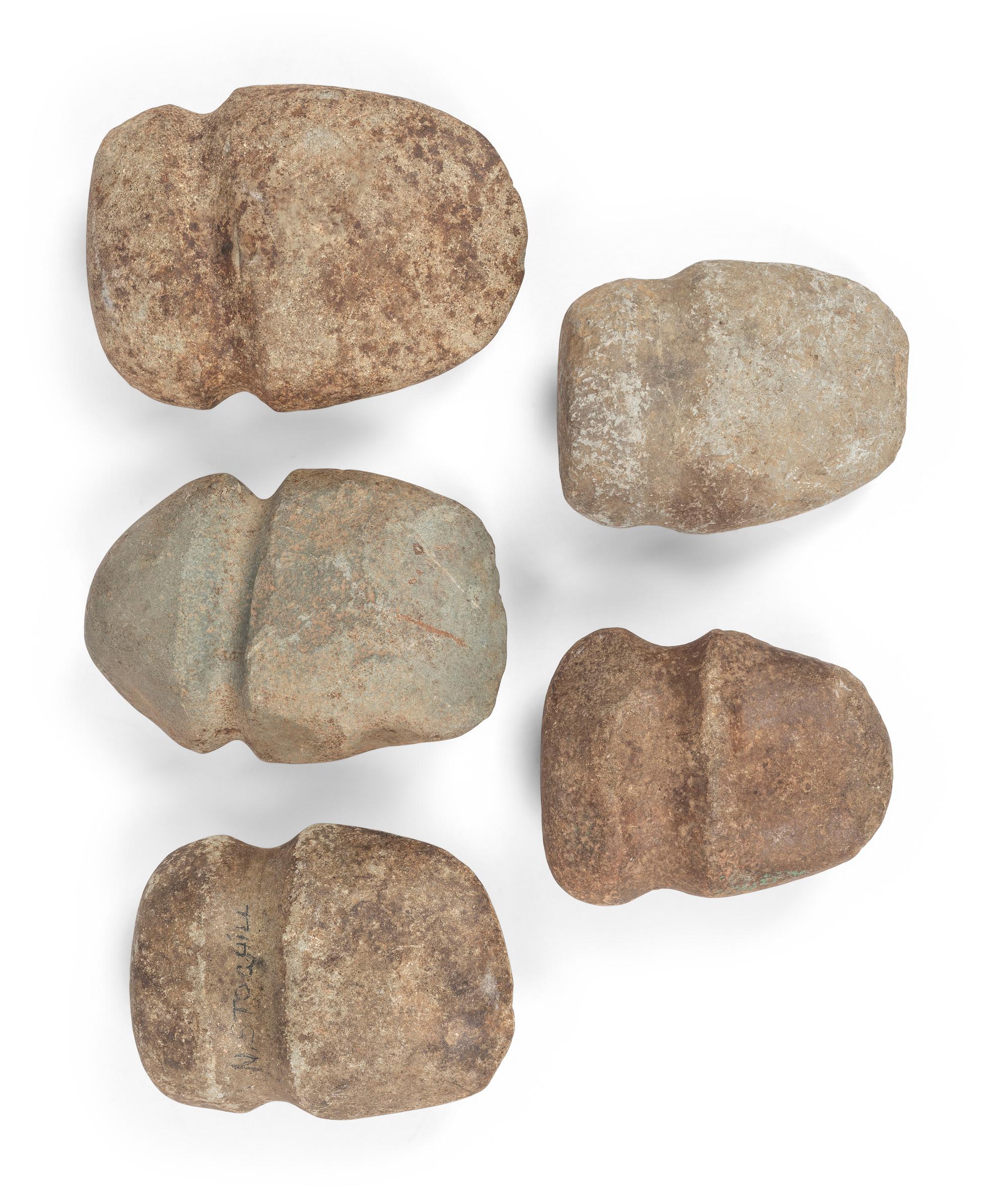 A Group of Full Groove Axes