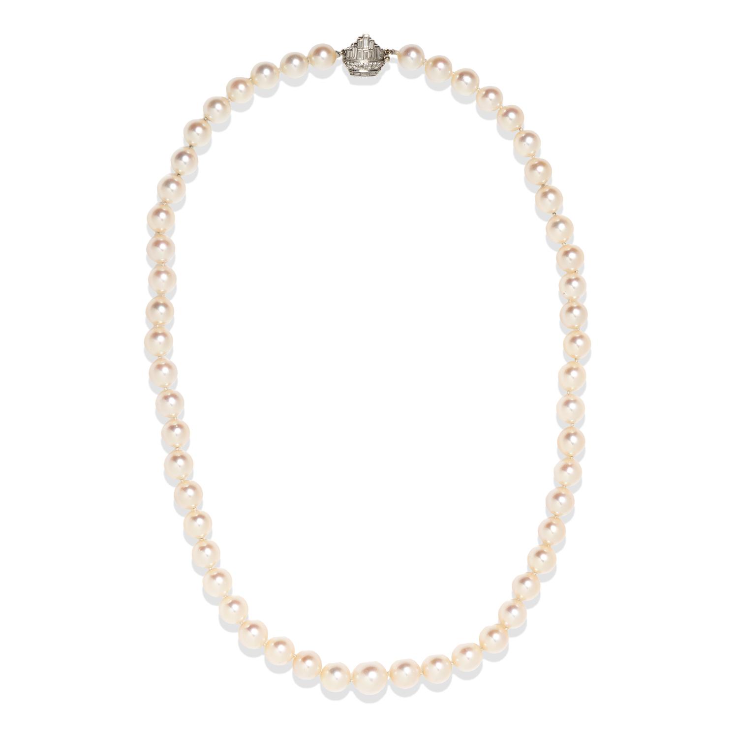 CULTURED AKOYA PEARL NECKLACE WITH DIAMOND CLASP
