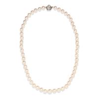 CULTURED AKOYA PEARL NECKLACE WITH DIAMOND CLASP