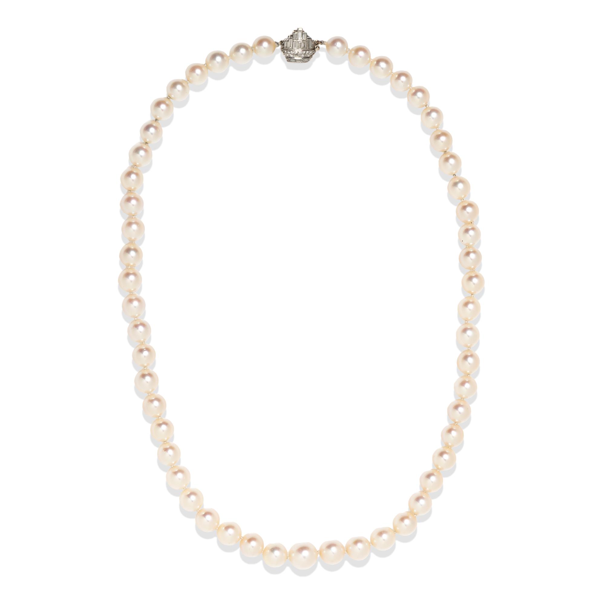 CULTURED AKOYA PEARL NECKLACE WITH DIAMOND CLASP