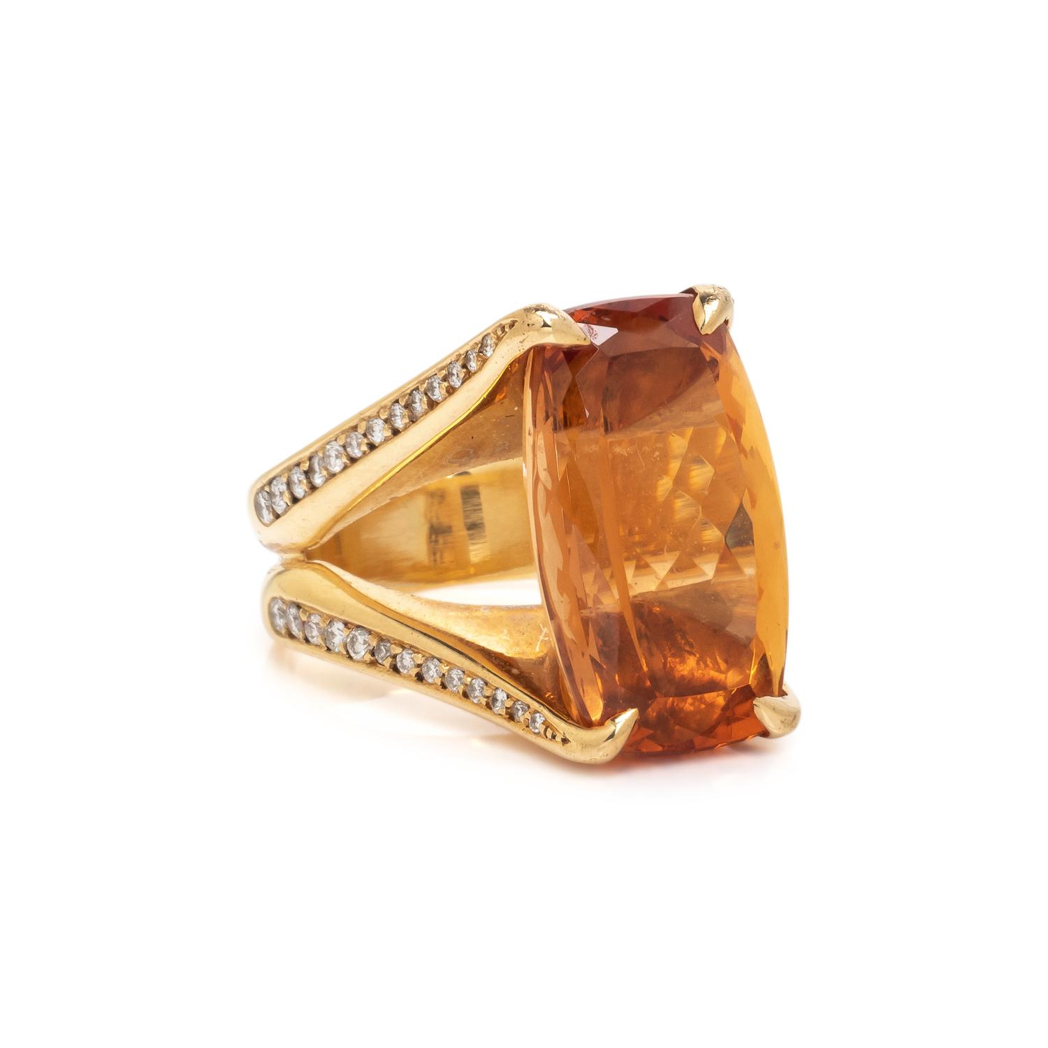 YELLOW GOLD, TOPAZ, AND DIAMOND RING