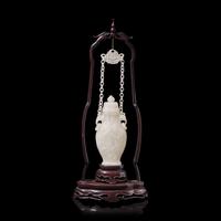 A Chinese Carved Jade Hanging Vase, 20th Century — 近代 花鳥紋玉鏈瓶