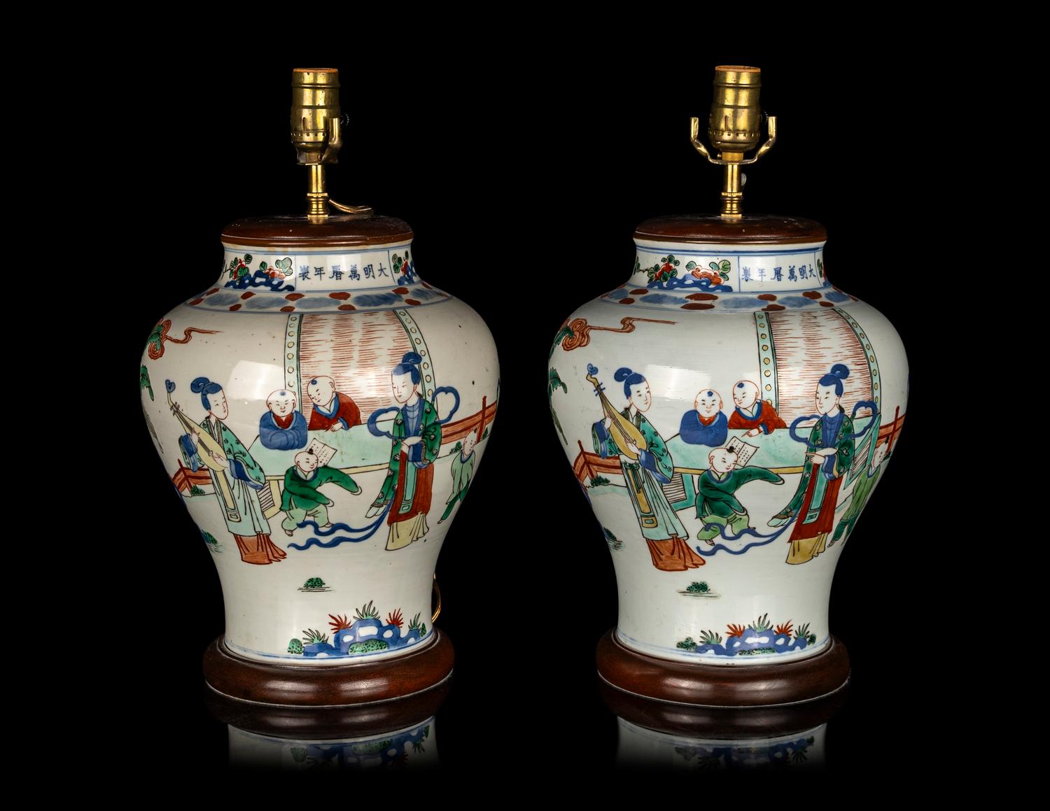 A Pair of Chinese Wucai Porcelain Jars