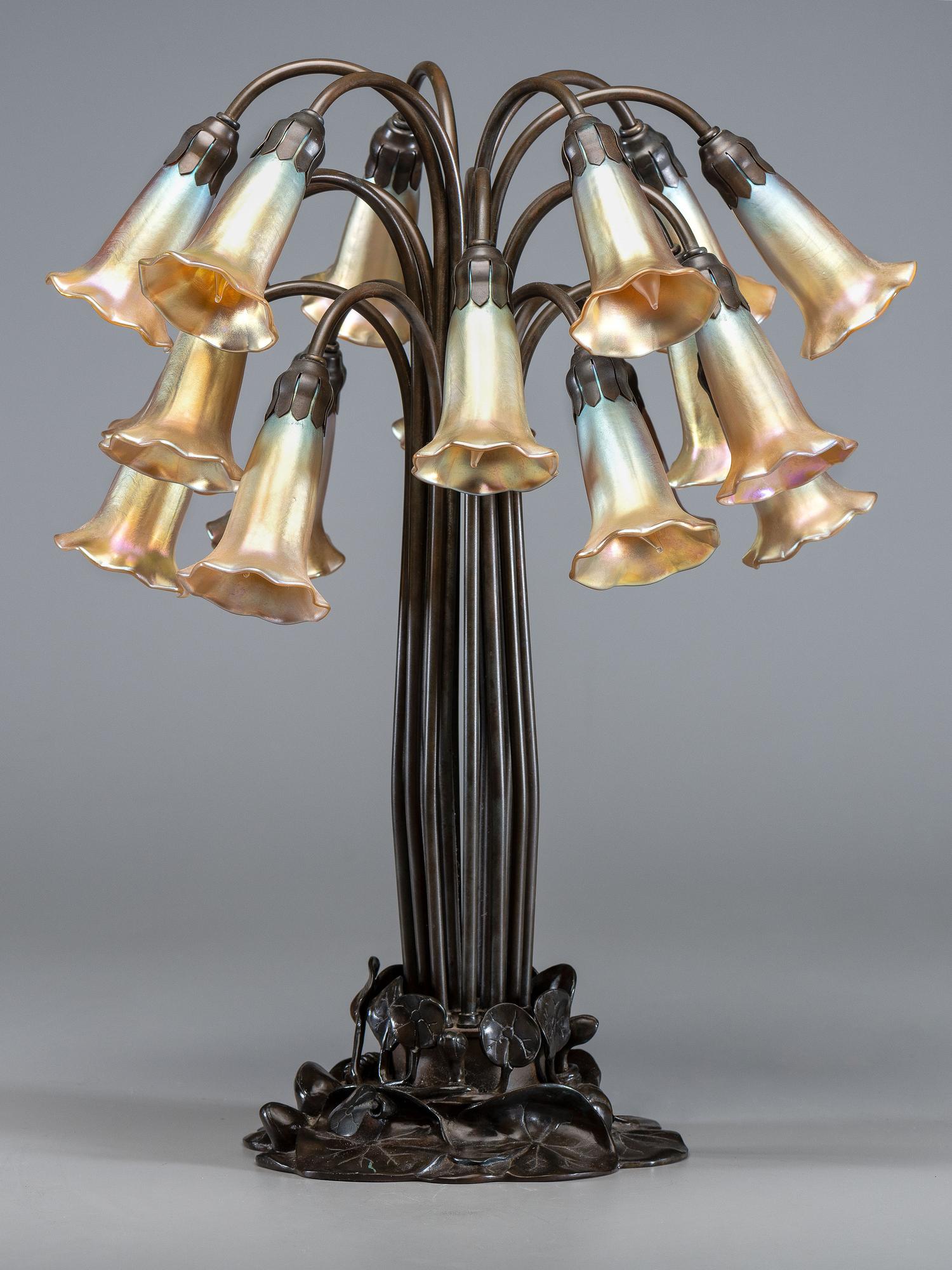 Eighteen-Light Tulip Lamp