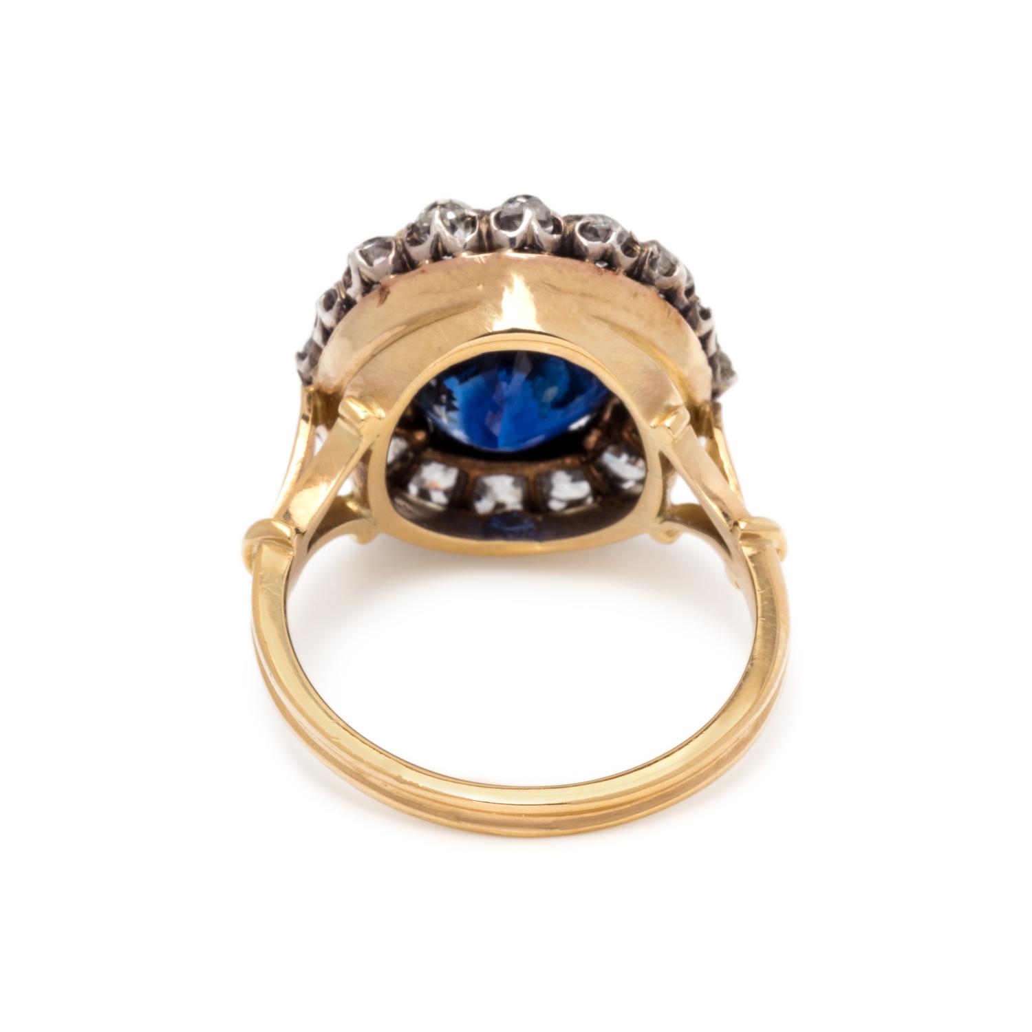 BURMESE SAPPHIRE AND DIAMOND RING