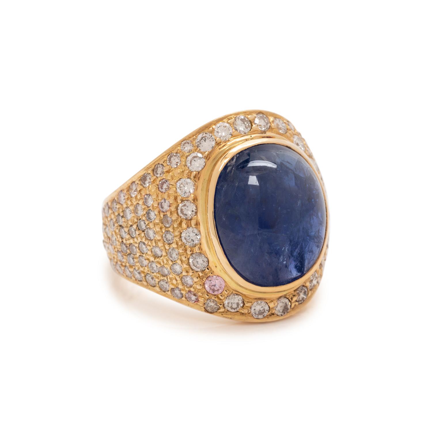 YELLOW GOLD, SAPPHIRE AND DIAMOND RING