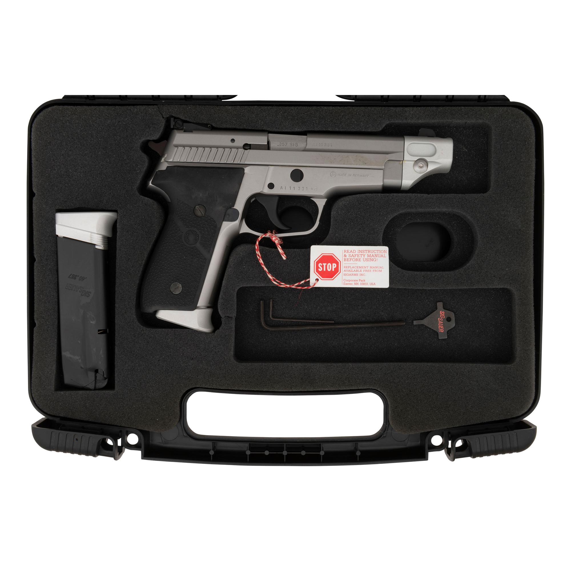 *Sig Sauer P229S .357 Sig in Box with Accessories
