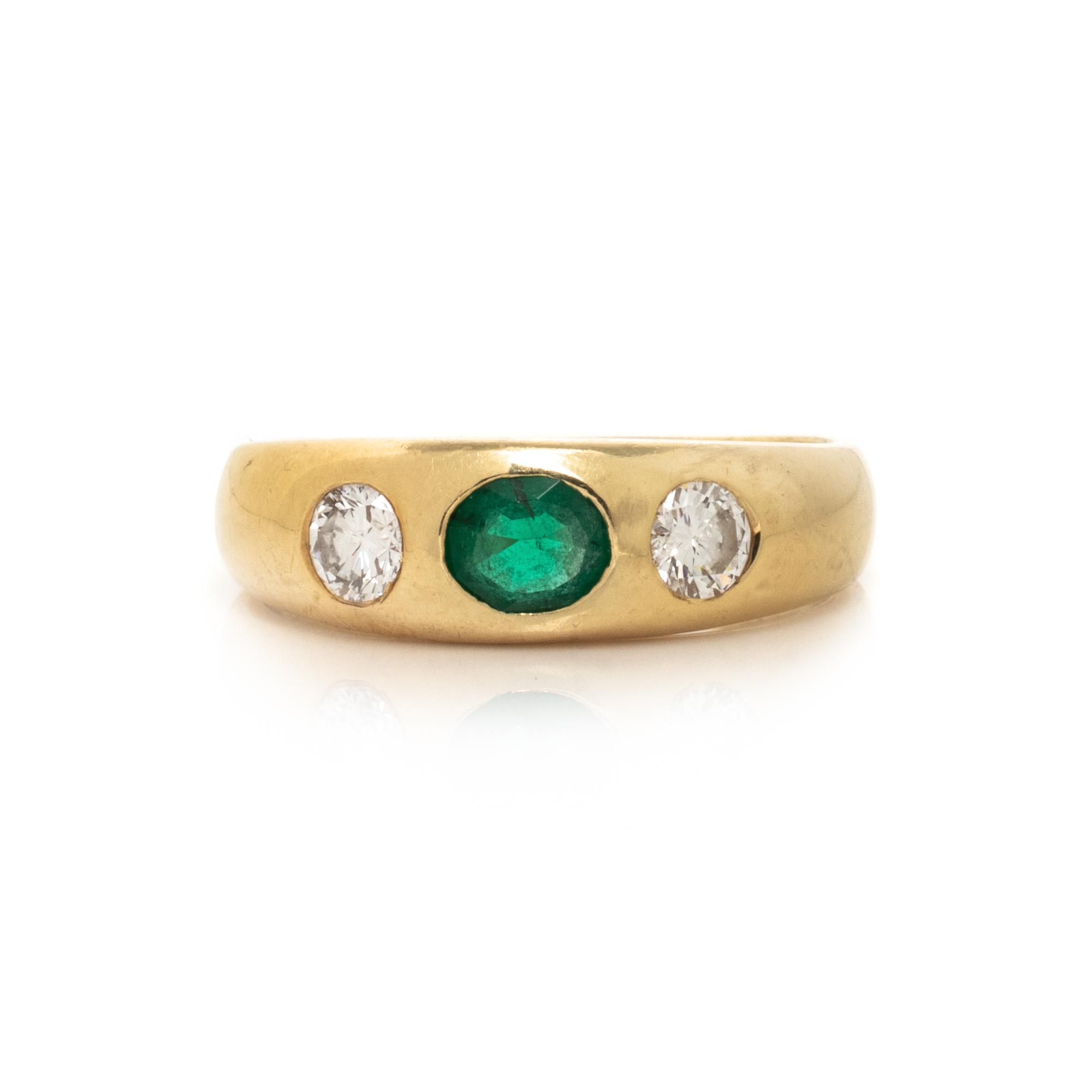 YELLOW GOLD, EMERALD, AND DIAMOND RING