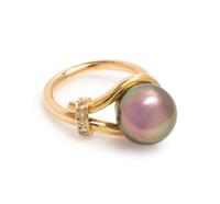 CULTURED PEARL AND DIAMOND RING