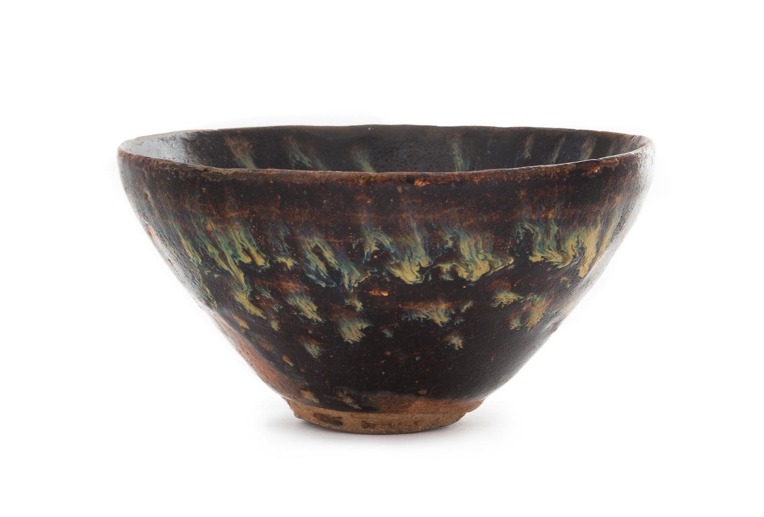 A Jizhouyao Stoneware Bowl Diameter 4 1/4 inches. — MING DYNASTY OR EARLIER
