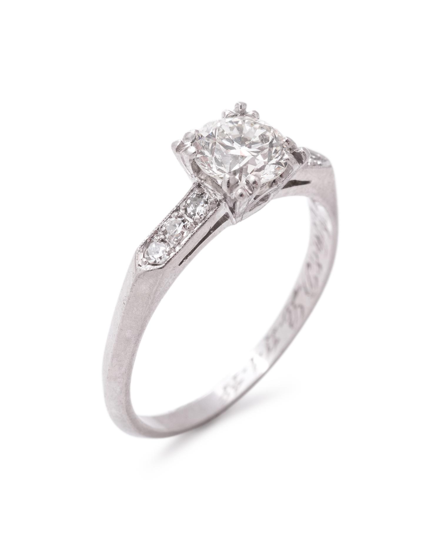 DIAMOND RING