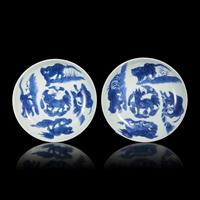 A Pair of Chinese Blue and White ‘Five Auspicious Beasts’ Dishes, Shunzhi Four-Character Marks and Possibly of the Period — 或爲清順治 青花瑞獸紋盤一對