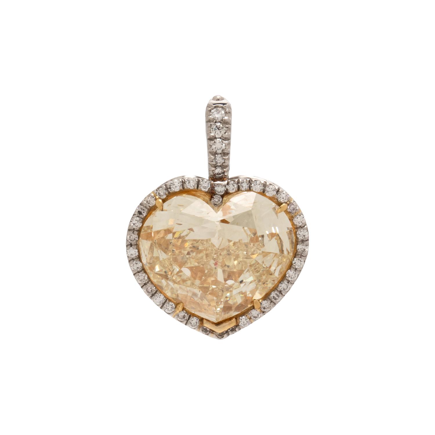 FANCY LIGHT YELLOW DIAMOND HEART PENDANT