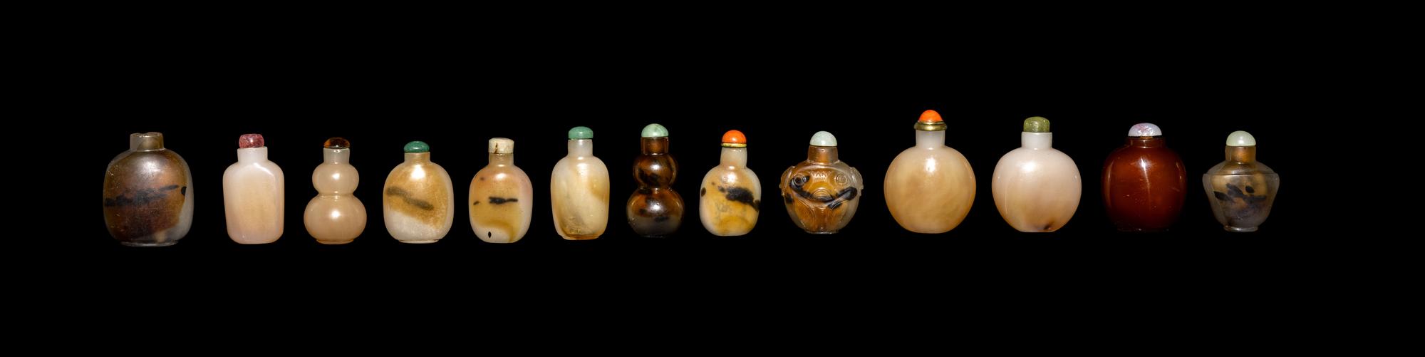 13 Chinese Glass Imitating Agate Snuff Bottles