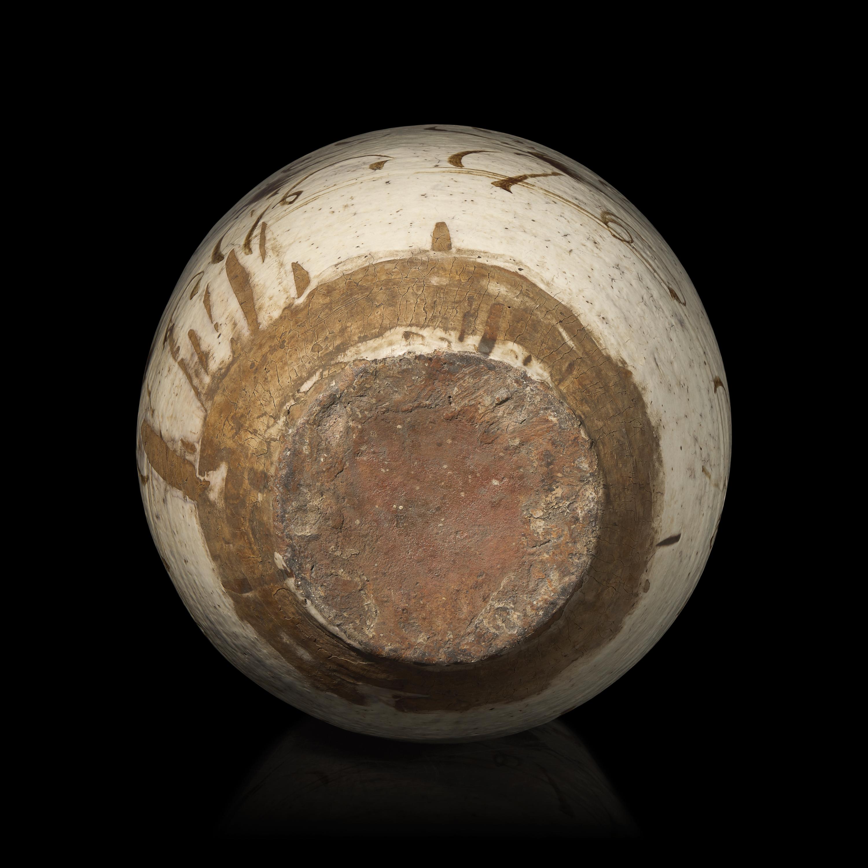 A Very Large Chinese Cizhou Iron Brown-Decorated Storage Jar, Late Ming Dynasty — 明晚期 磁州窯大罐