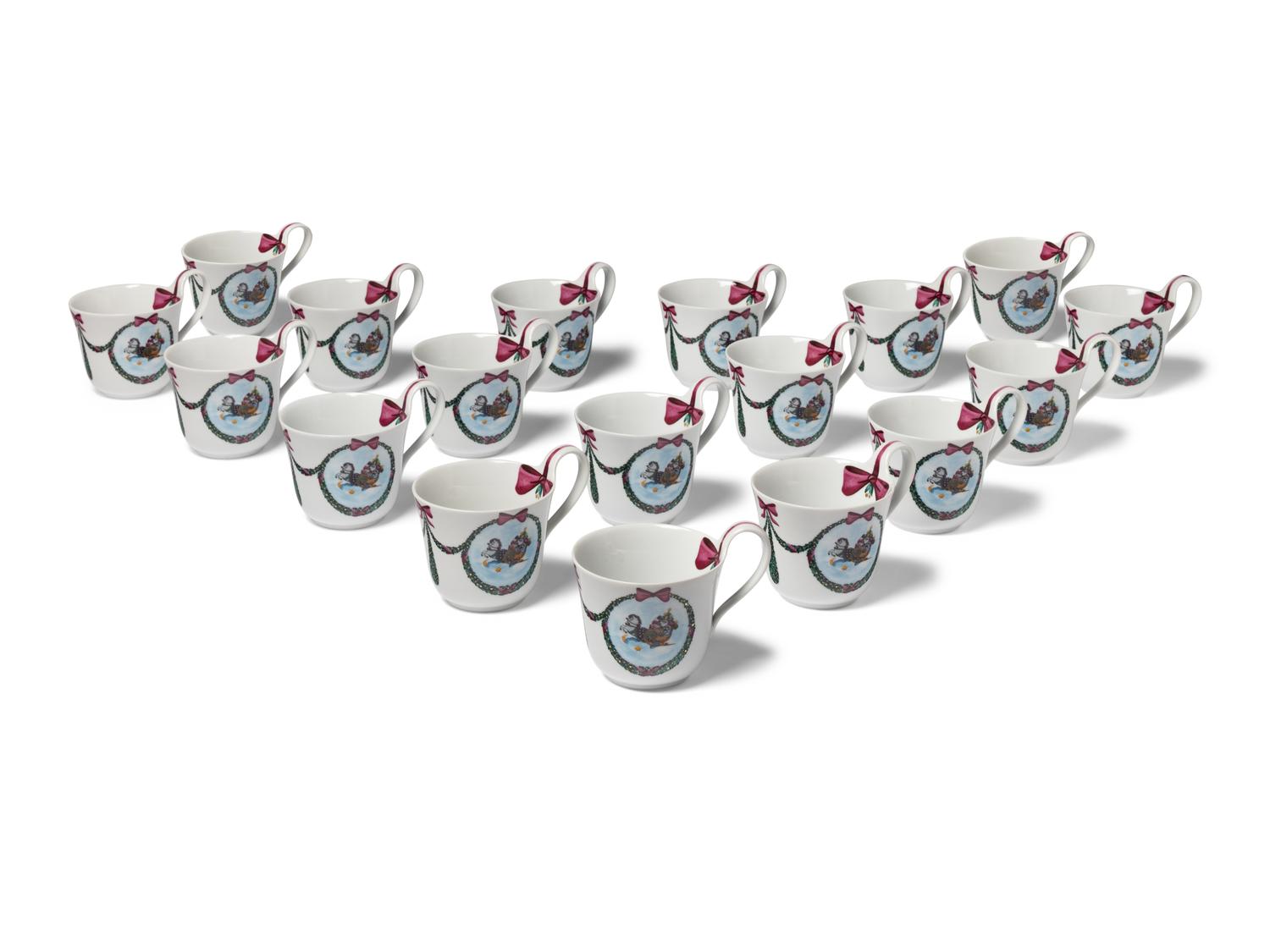 A Set of Eighteen Royal Copenhagen Jingle Bells Coffee Cups