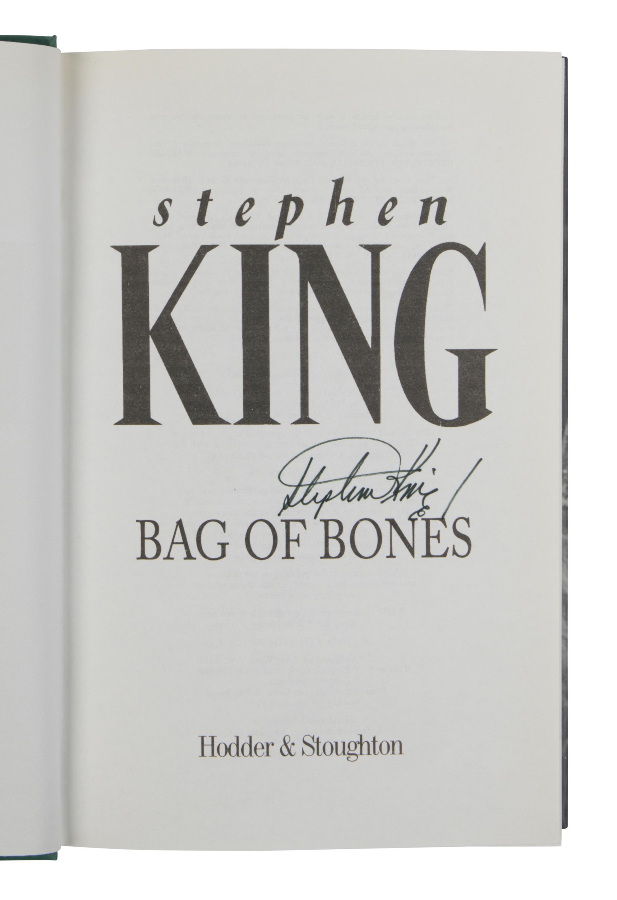 KING, Stephen (b.1947). Bag of Bones . London: Hodder & Stoughton, 1998.
