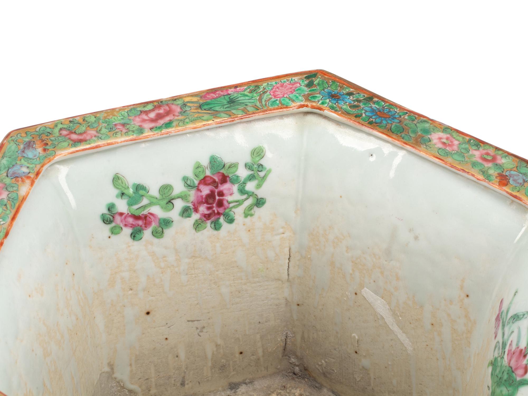 Three Chinese Export Rose Medallion Porcelain Cache Pots with Trays