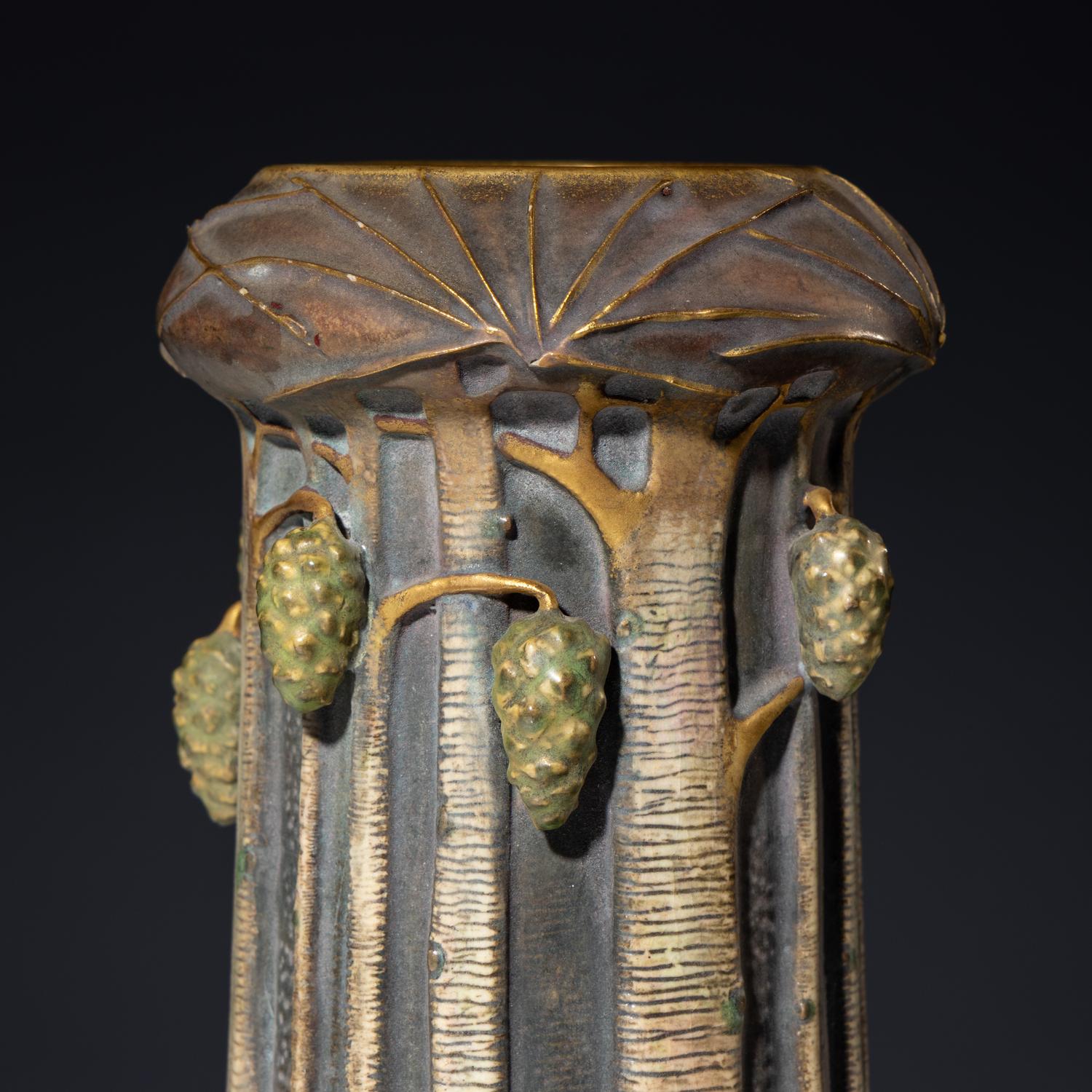 Pine Vase Bohemia, c. 1906/07