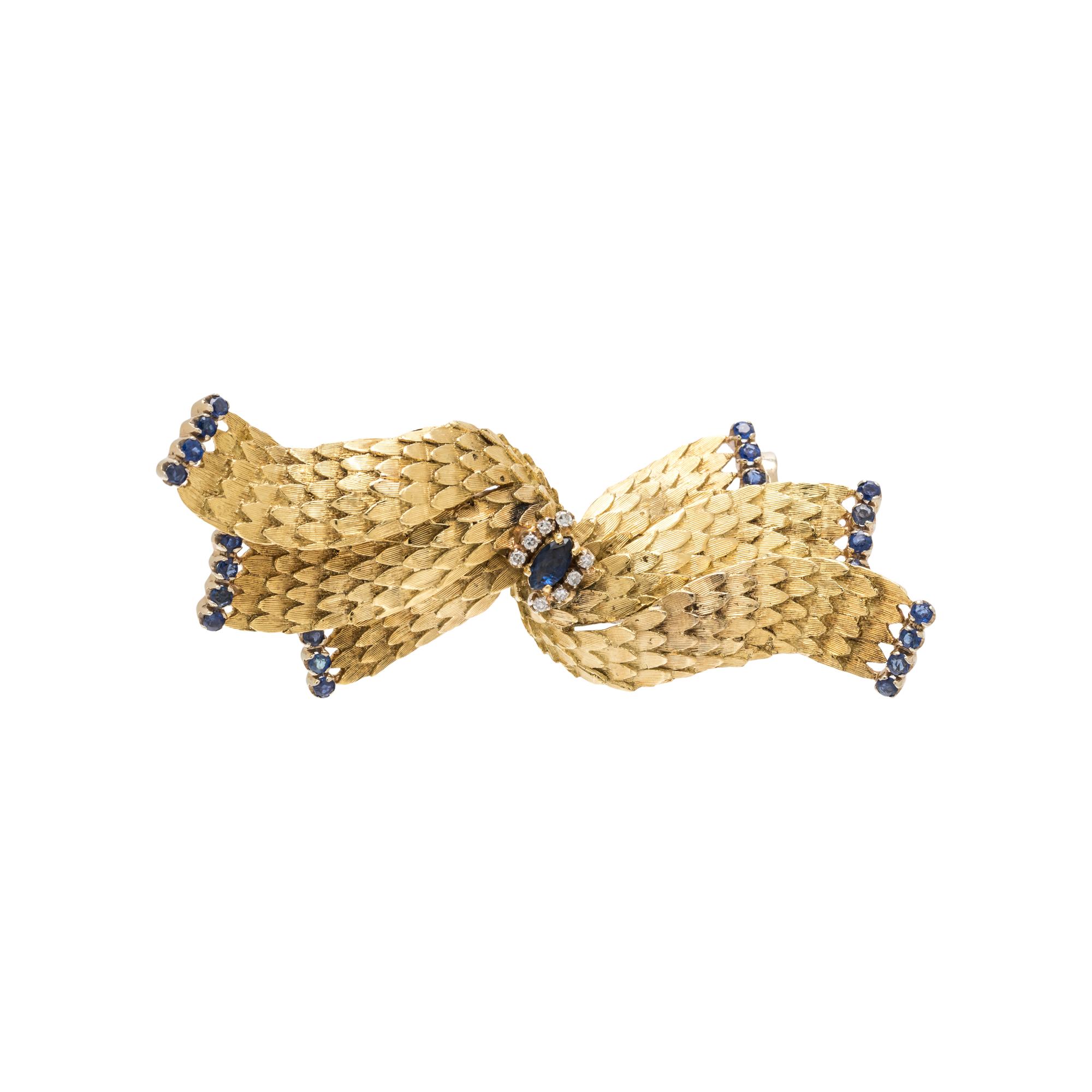 YELLOW GOLD, SAPPHIRE AND DIAMOND BOW BROOCH