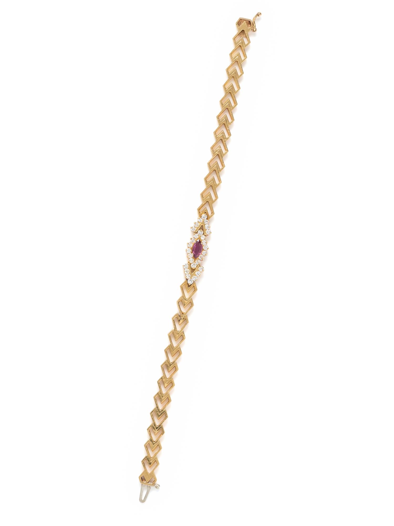 YELLOW GOLD, SYNTHETIC RUBY AND DIAMOND BRACELET