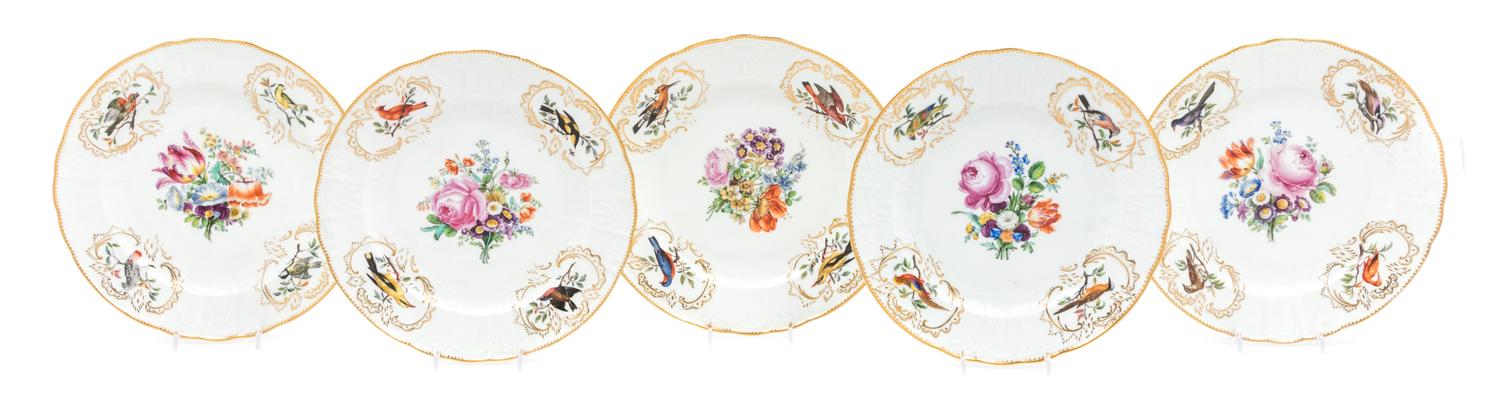 A Set of Thirteen Meissen Porcelain Plates Diameter 9 7/8 inches. — MARCOLINI PERIOD, 18TH/19TH CENTURY