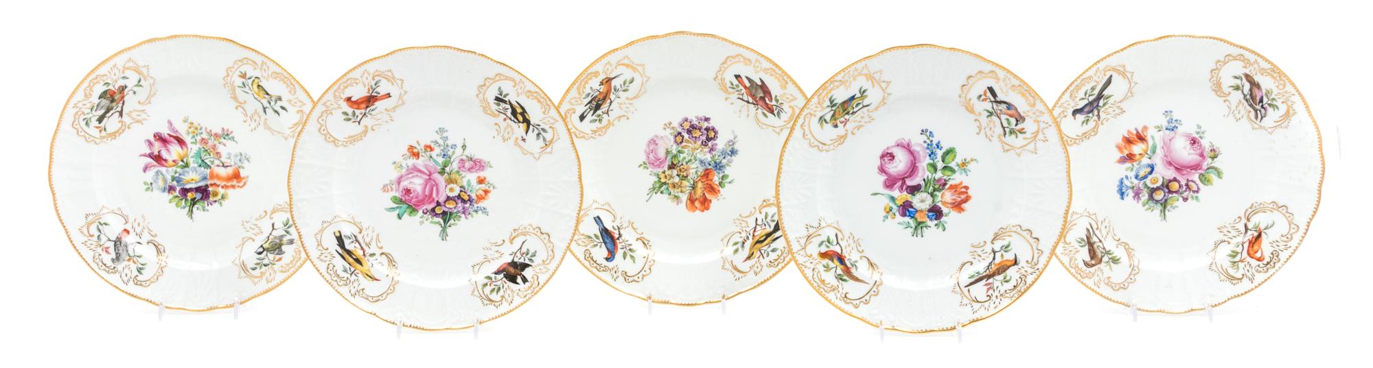 A Set of Thirteen Meissen Porcelain Plates Diameter 9 7/8 inches. — MARCOLINI PERIOD, 18TH/19TH CENTURY